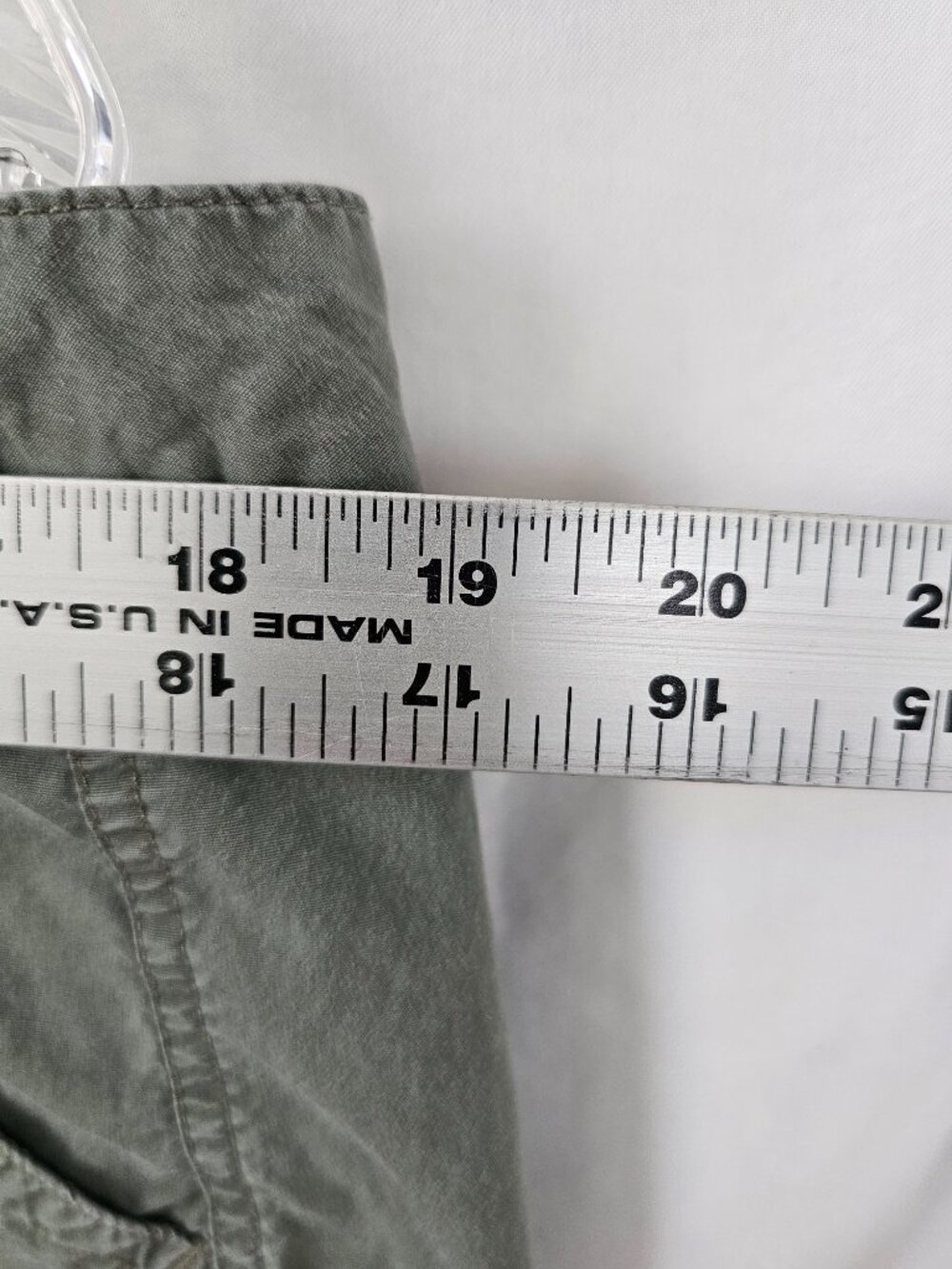 Green Cotton Capri - Picture 4 of 7